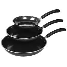 Pans & Skillets